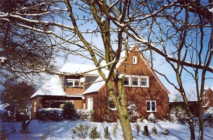 ferienwohnunghausansichtwinter.jpg